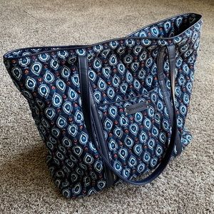 Vera Bradley tote bag